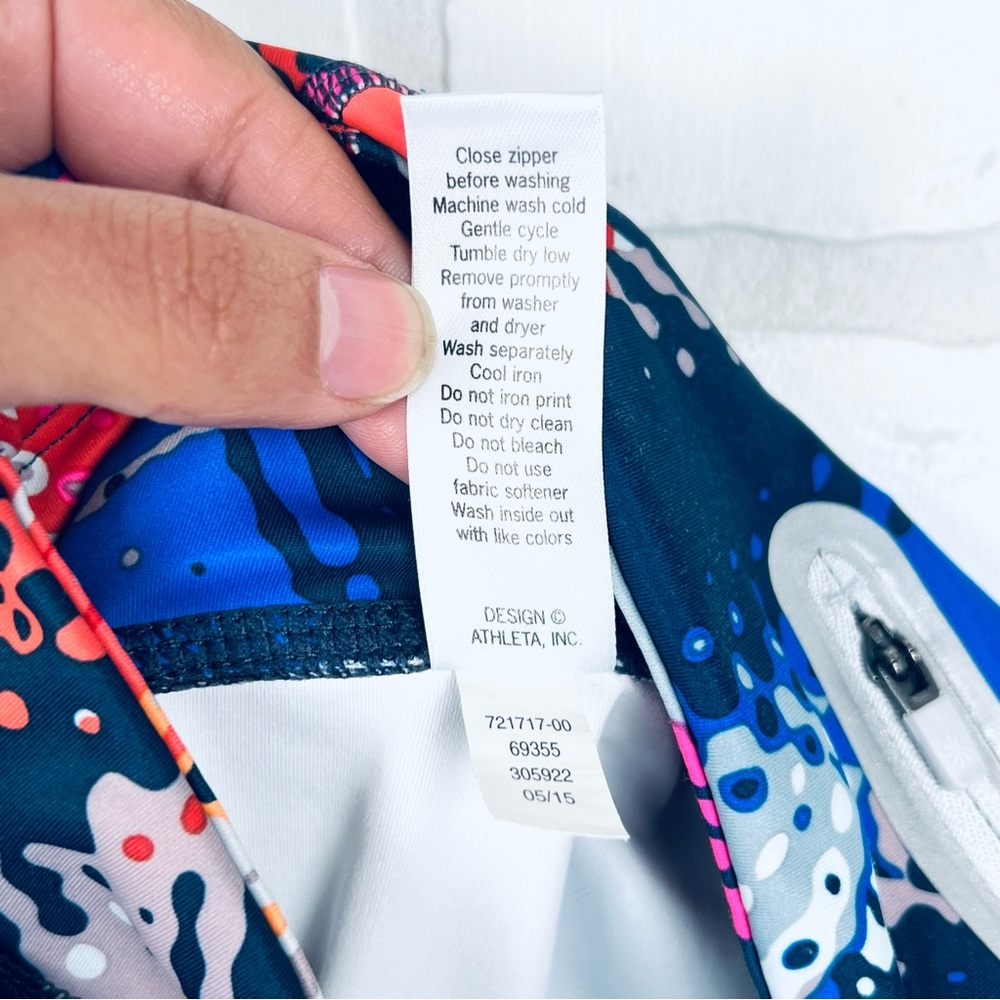Athleta Be Free Crop Leggings Womens Multi Color Abstract Print Athletic Pants L - Picture 10 of 12